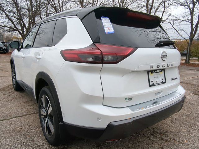 2025 Nissan Rogue SL