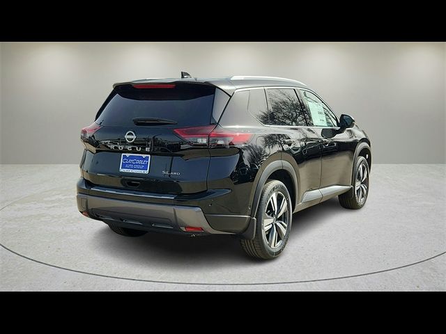 2025 Nissan Rogue SL