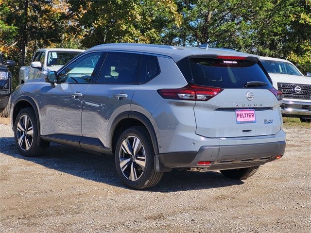 2025 Nissan Rogue SL