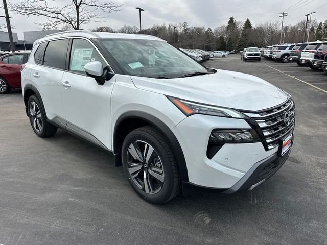 2025 Nissan Rogue SL