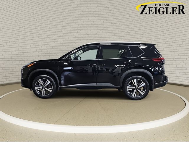 2025 Nissan Rogue SL