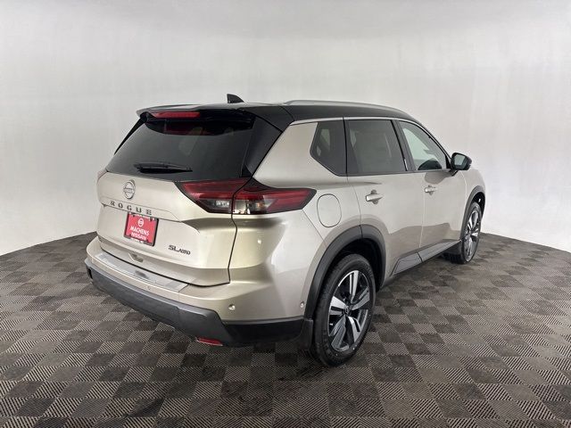2025 Nissan Rogue SL