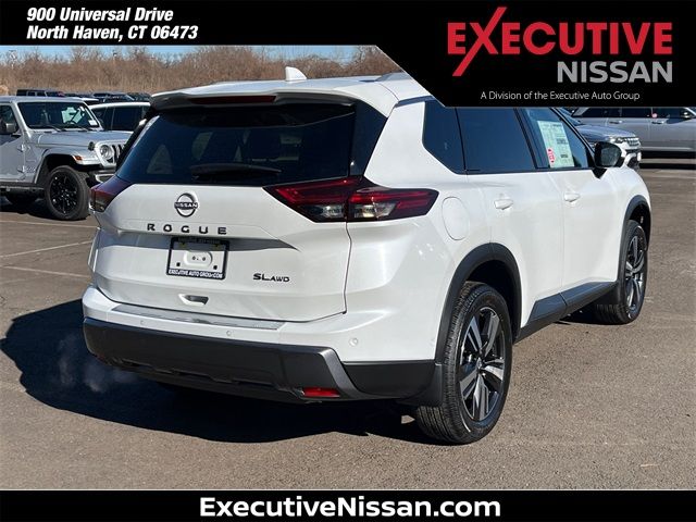 2025 Nissan Rogue SL