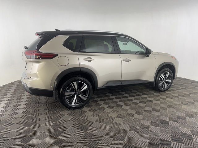 2025 Nissan Rogue SL
