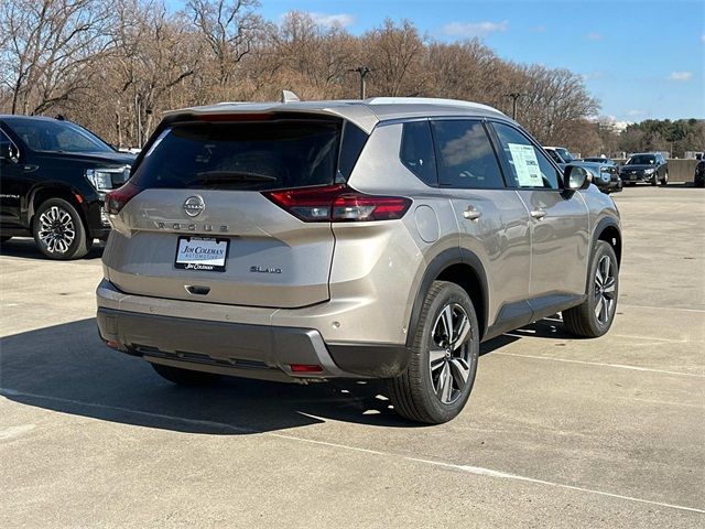 2025 Nissan Rogue SL