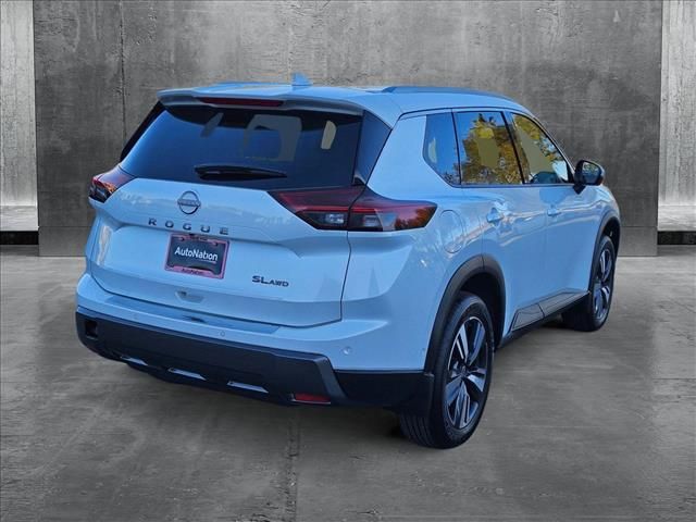 2025 Nissan Rogue SL