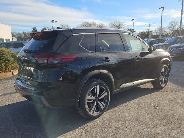 2025 Nissan Rogue SL