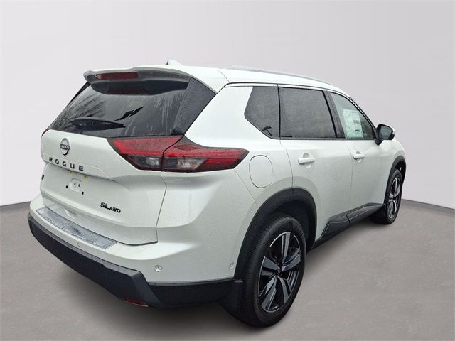 2025 Nissan Rogue SL