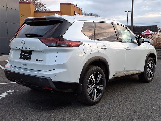 2025 Nissan Rogue SL