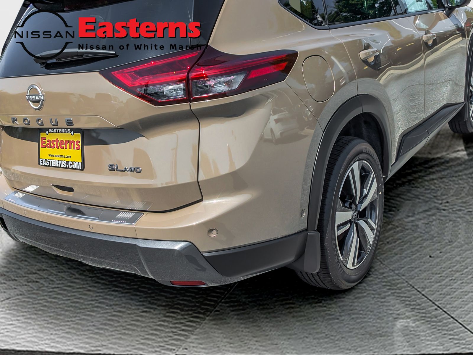 2025 Nissan Rogue SL - Photo 8