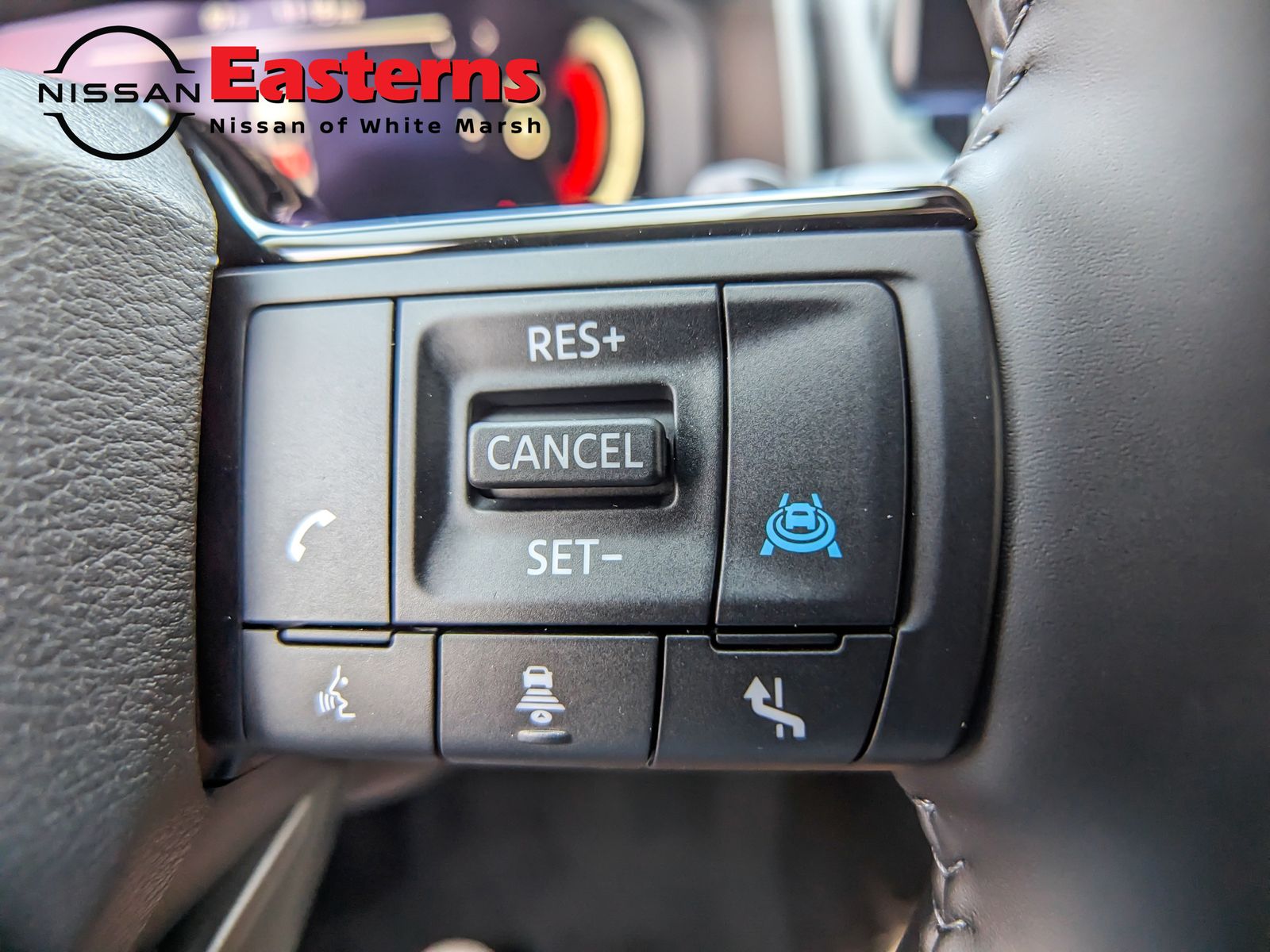 2025 Nissan Rogue SL - Photo 27