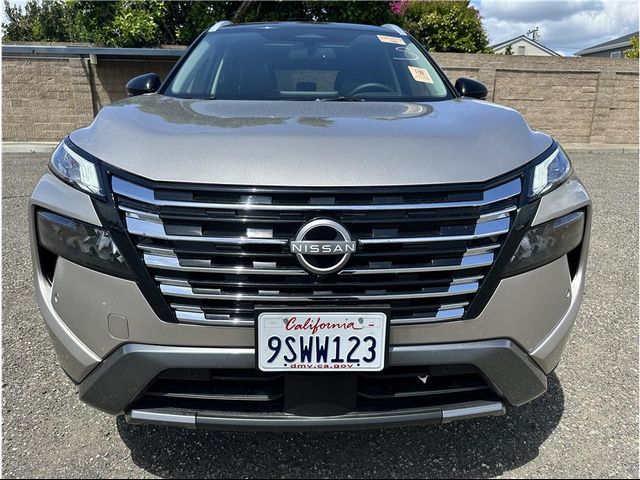 2025 Nissan Rogue SL