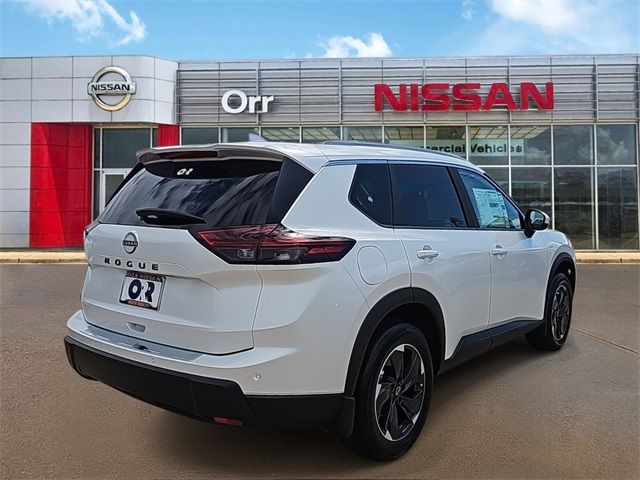 2025 Nissan Rogue SV