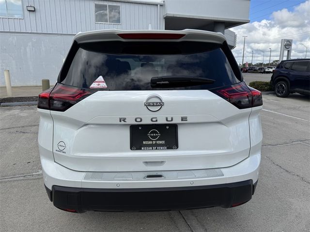 2025 Nissan Rogue SV