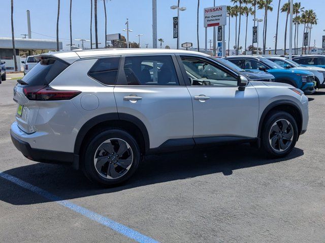 2025 Nissan Rogue SV