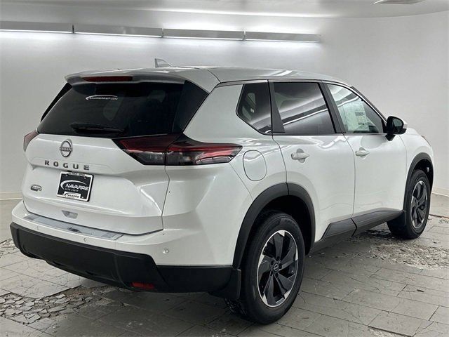 2025 Nissan Rogue SV