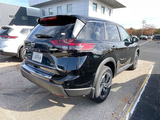 2025 Nissan Rogue SV