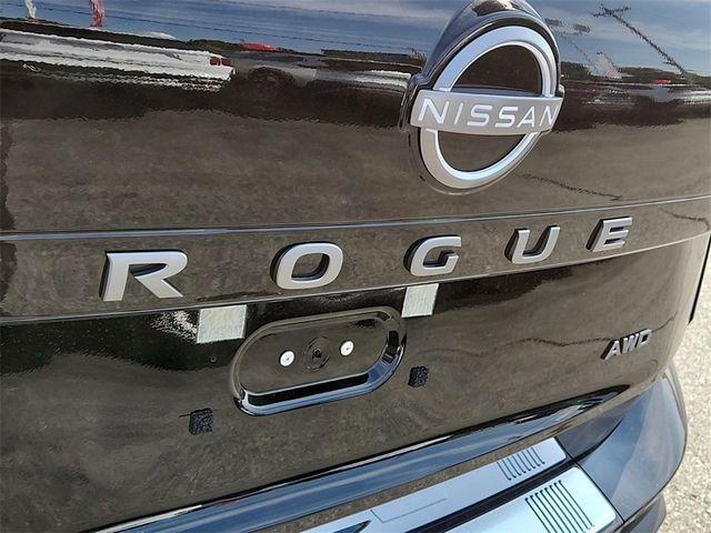 2025 Nissan Rogue SV