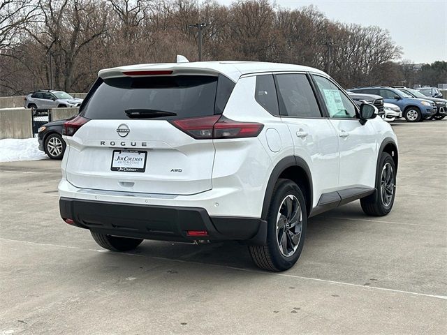 2025 Nissan Rogue SV