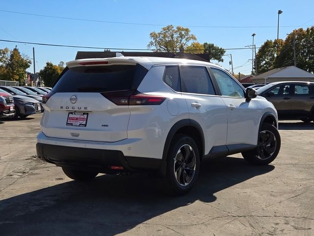 2025 Nissan Rogue SV