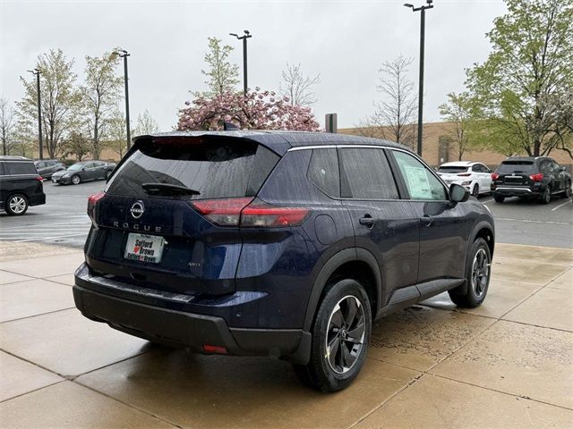 2025 Nissan Rogue SV