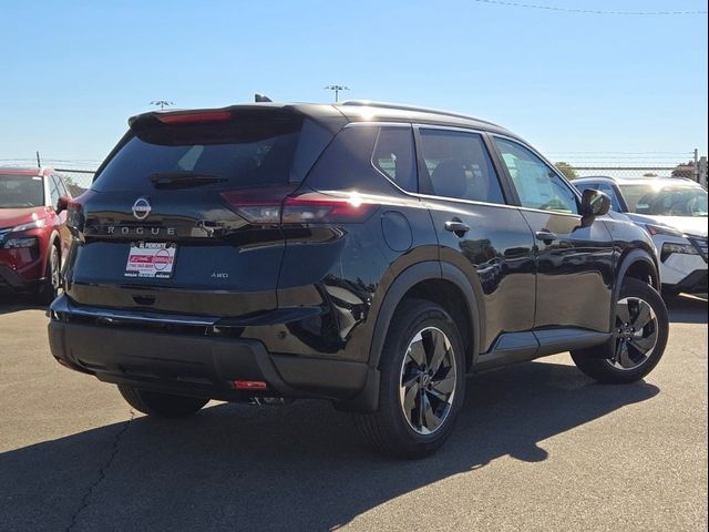 2025 Nissan Rogue SV