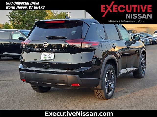 2025 Nissan Rogue SV