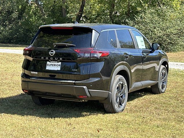 2025 Nissan Rogue SV