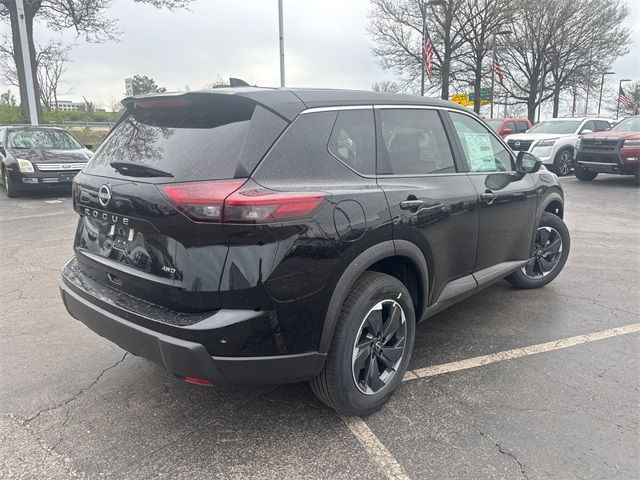 2025 Nissan Rogue SV