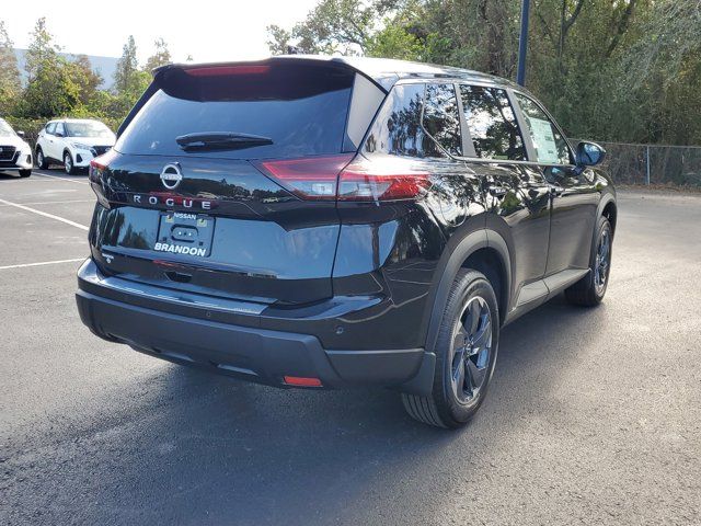 2025 Nissan Rogue SV