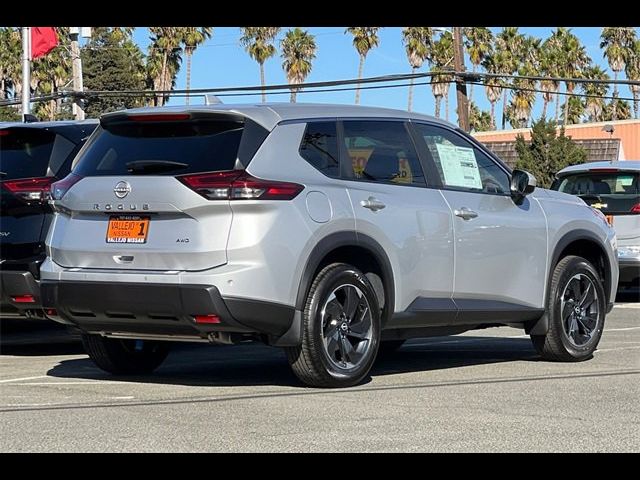 2025 Nissan Rogue SV