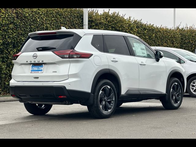 2025 Nissan Rogue SV