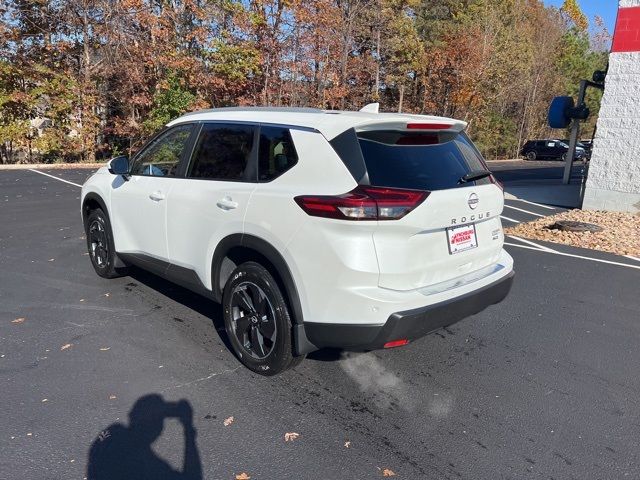 2025 Nissan Rogue SV