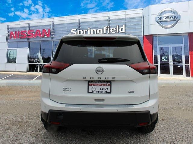 2025 Nissan Rogue SV