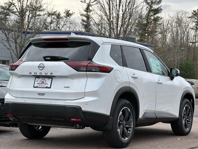 2025 Nissan Rogue SV