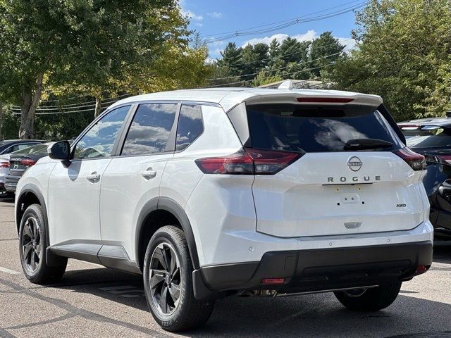 2025 Nissan Rogue SV
