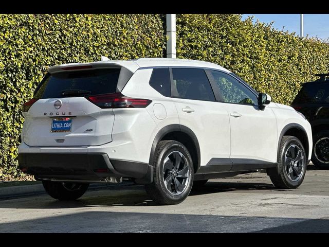 2025 Nissan Rogue SV