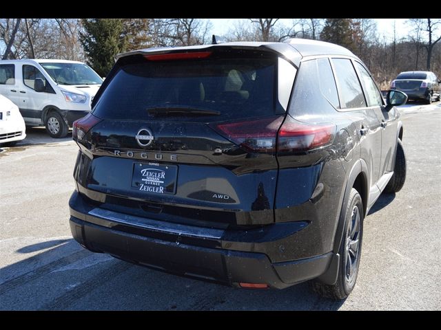 2025 Nissan Rogue SV