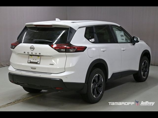 2025 Nissan Rogue SV