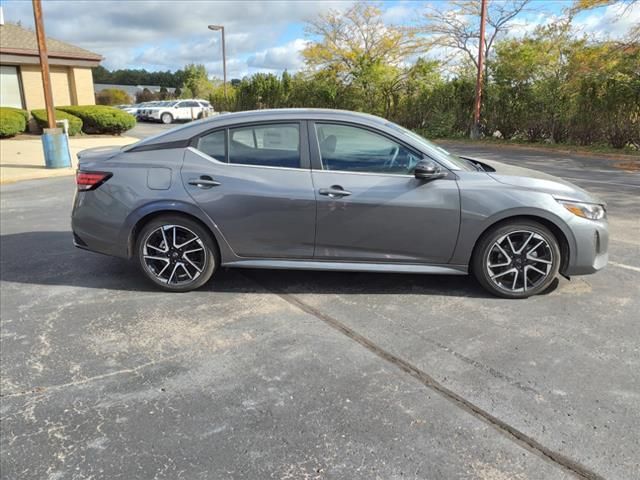 2025 Nissan Sentra SR