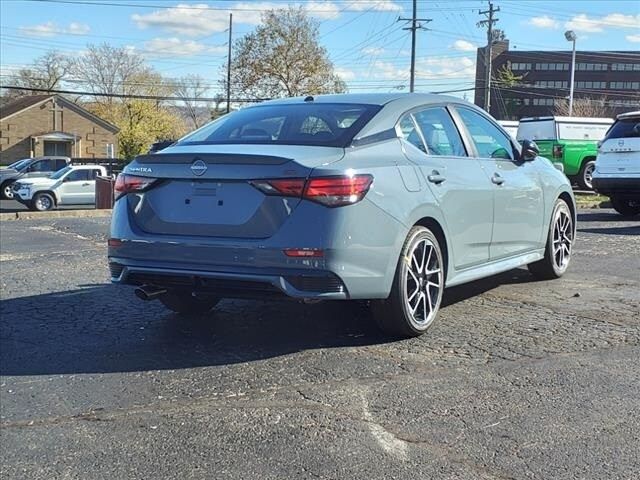 2025 Nissan Sentra SR