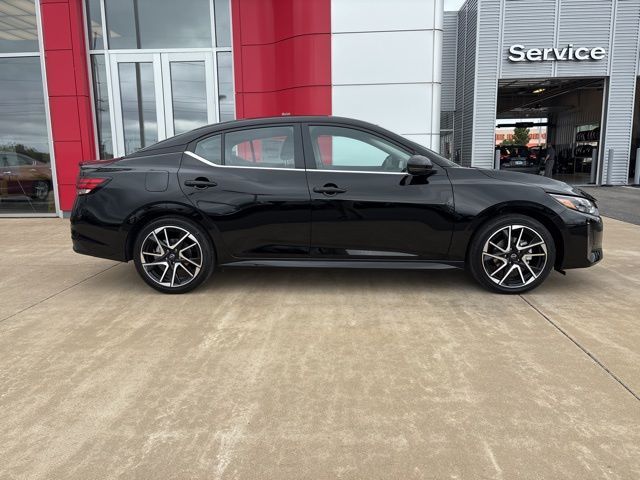 2025 Nissan Sentra SR