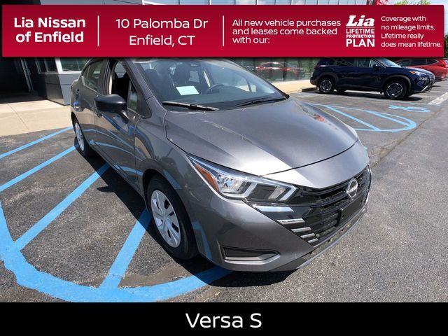 2025 Nissan Versa S