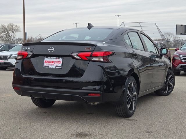 2025 Nissan Versa SR