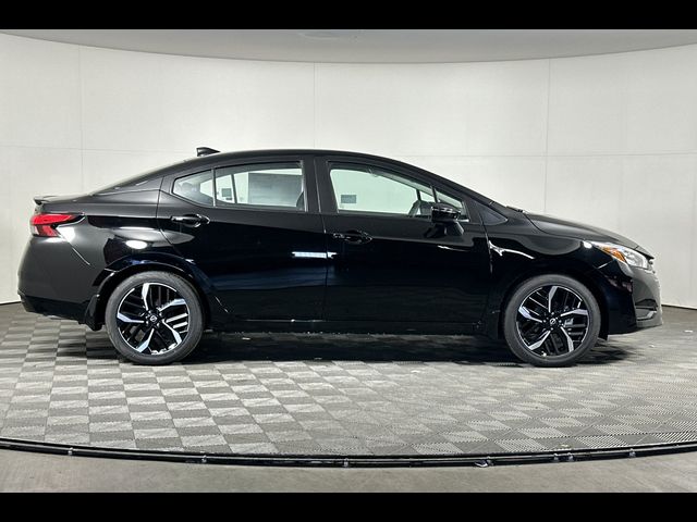 2025 Nissan Versa SR