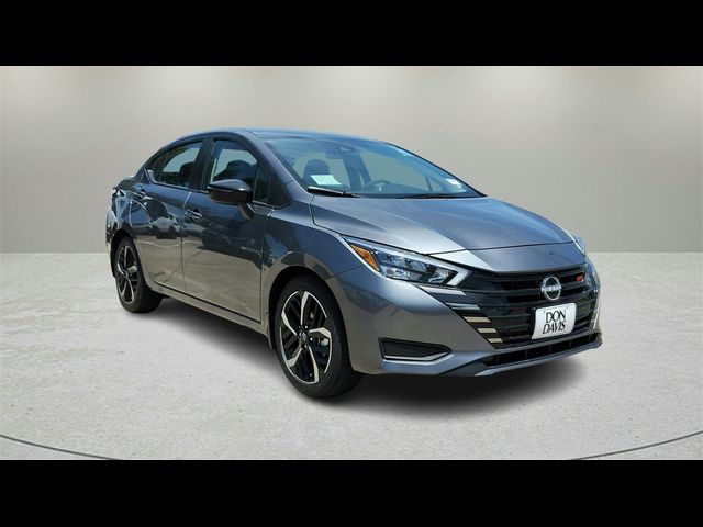 2025 Nissan Versa SR