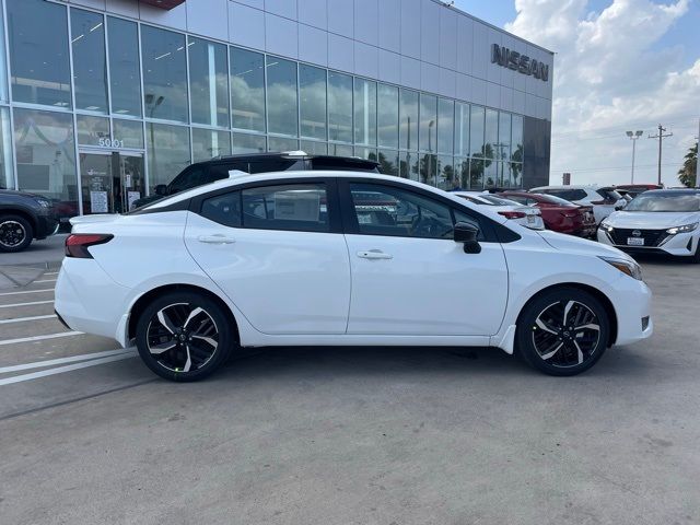 2025 Nissan Versa SR
