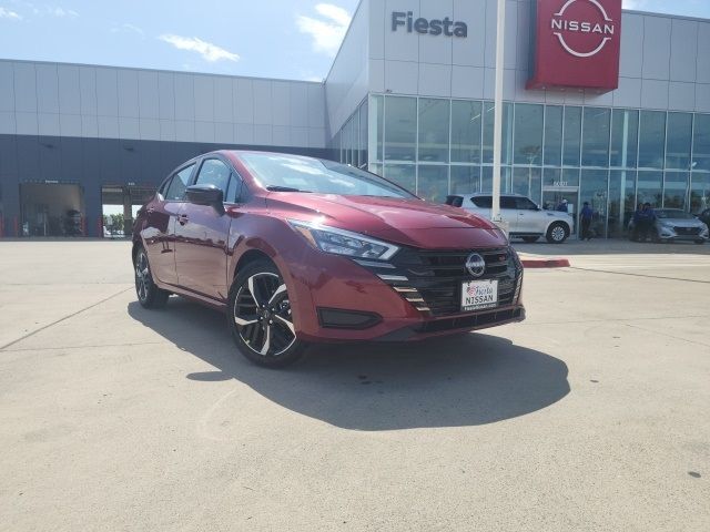 2025 Nissan Versa SR