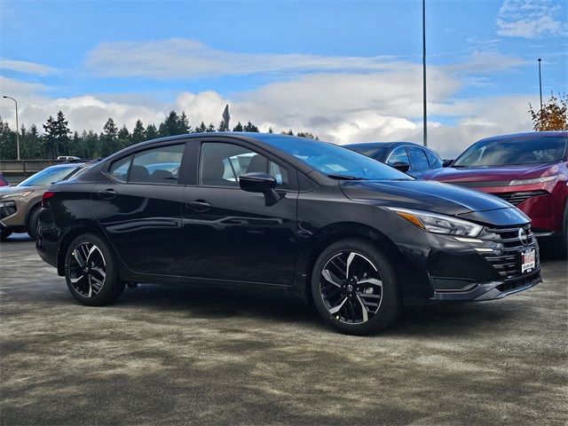 2025 Nissan Versa SR