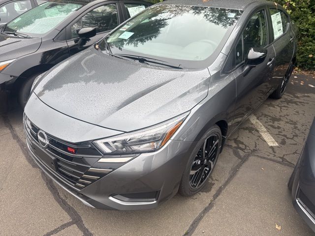 2025 Nissan Versa SR